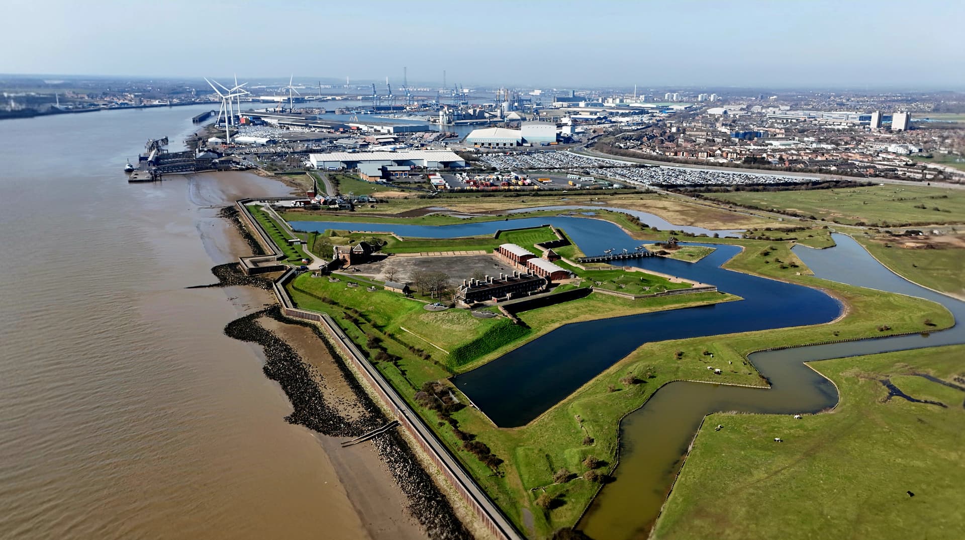 Professional cleaning services in Tilbury, Essex